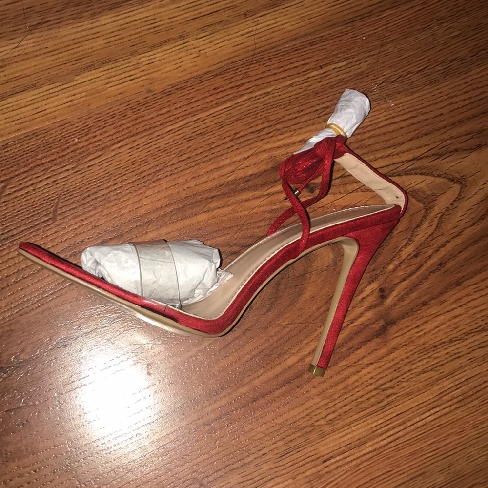 Red fancy occasion/ party high heels